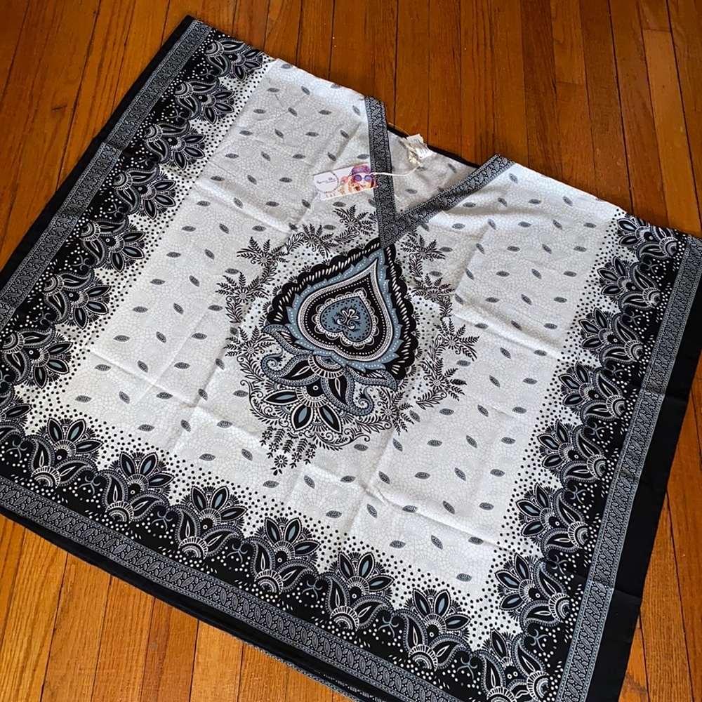 Gypsy blue black and white beach cover